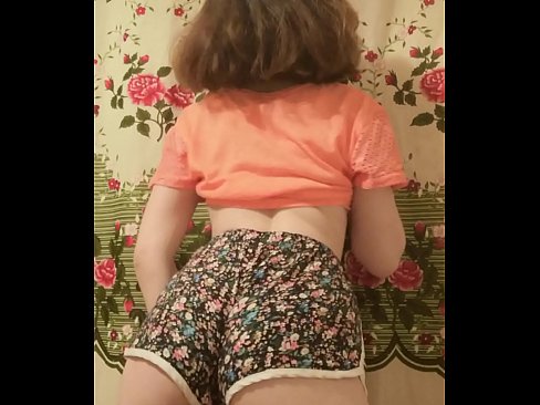 ❤️ Тачаангуй залуу бяцхан хүүхэн камер дээр шорт тайлж байна Зүгээр л порно mn.com-porn-zog.ru